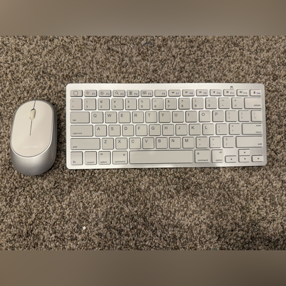 Wireless Silver Keyboard and Mouse Set